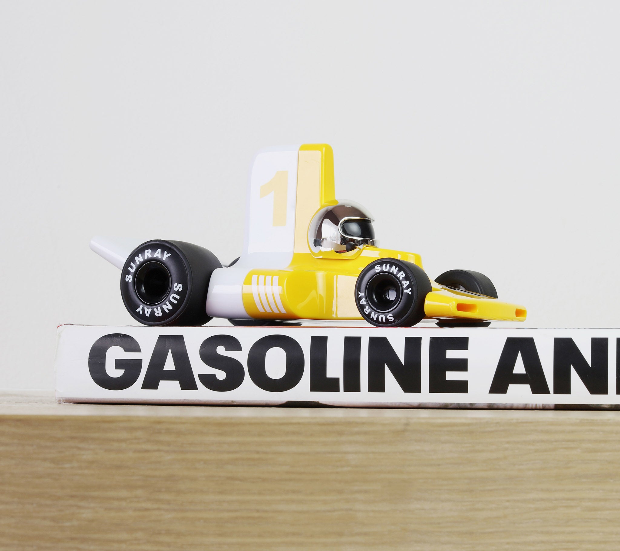 PL VF303 Verve Velocita Jacques - Yellow and White Car