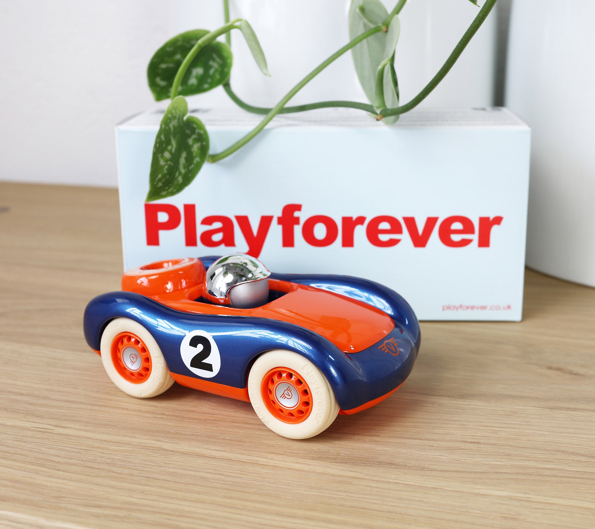 VV101 Viglietta Jasper - Metallic Blue and Orange Car